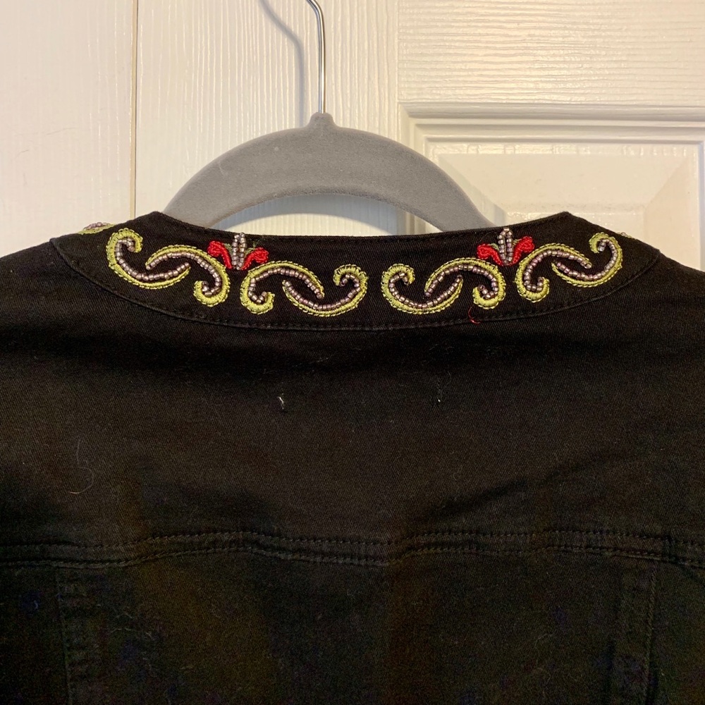 A.M.I. Black Like NEW Embroidered Jacket - Picture 8 of 8